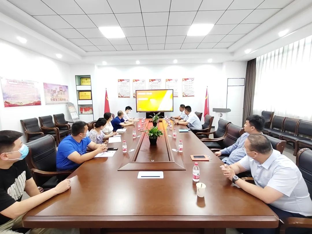 支點(diǎn)創(chuàng)業(yè)基地聯(lián)合保定農(nóng)商銀行舉辦銀企對(duì)接活動(dòng)